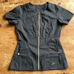 Jaanuu black scrub top